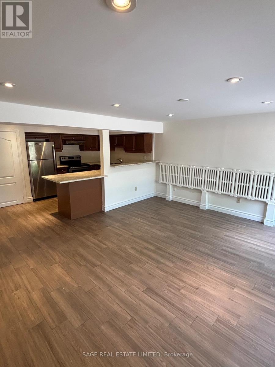 W/o - 1671 Bathurst Street, Toronto, Ontario  M5P 3J8 - Photo 2 - C13766256