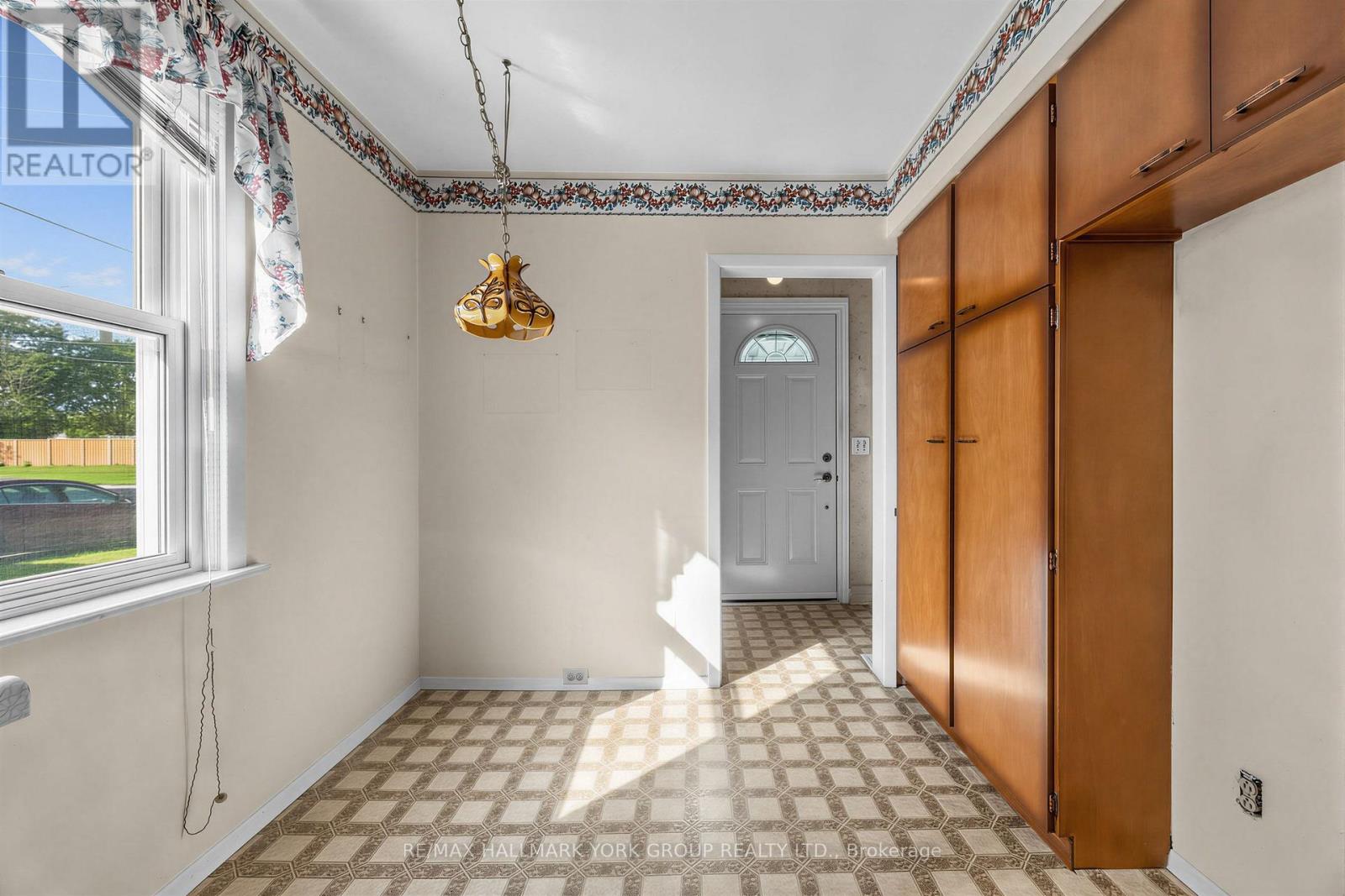 441 Ritson Road N, Oshawa, Ontario  L1G 5P9 - Photo 10 - E13766198