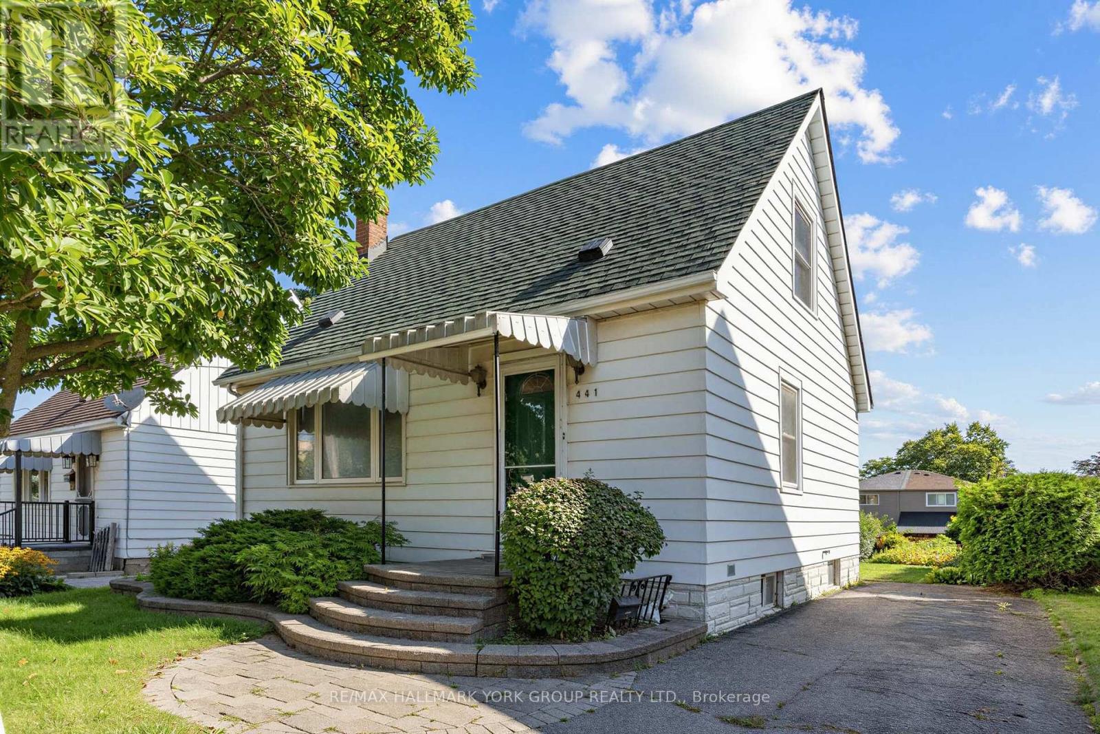 441 Ritson Road N, Oshawa, Ontario  L1G 5P9 - Photo 3 - E13766198