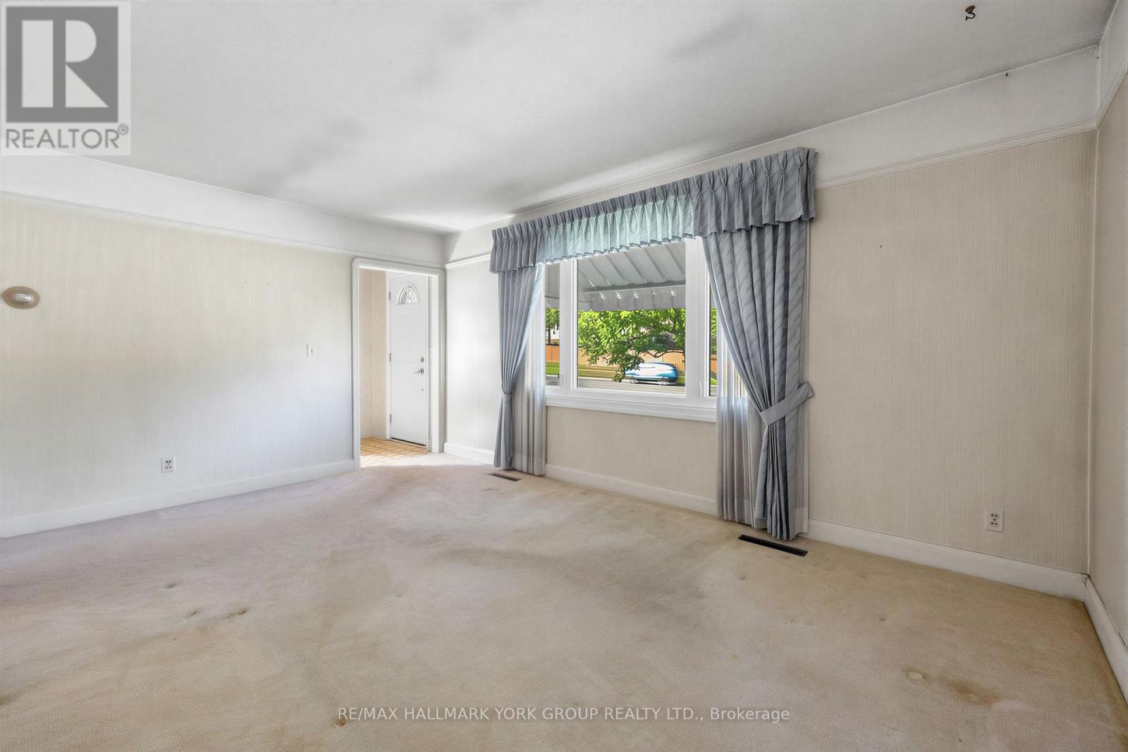 441 Ritson Road N, Oshawa, Ontario  L1G 5P9 - Photo 8 - E13766198