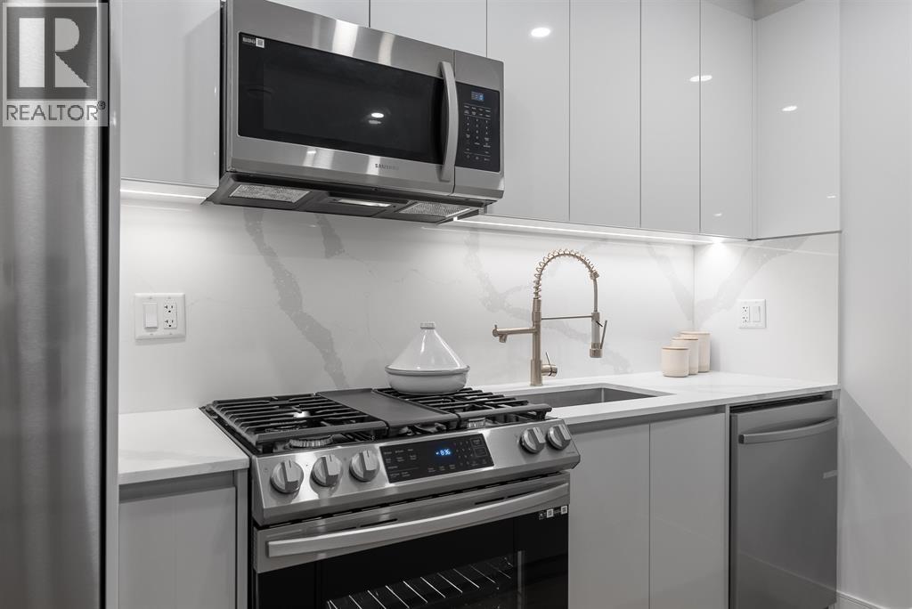 2881 E Georgia Street, Vancouver, British Columbia  V5K 2K3 - Photo 12 - R3163736