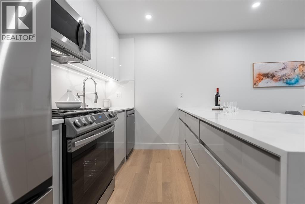 2881 E Georgia Street, Vancouver, British Columbia  V5K 2K3 - Photo 8 - R3163736