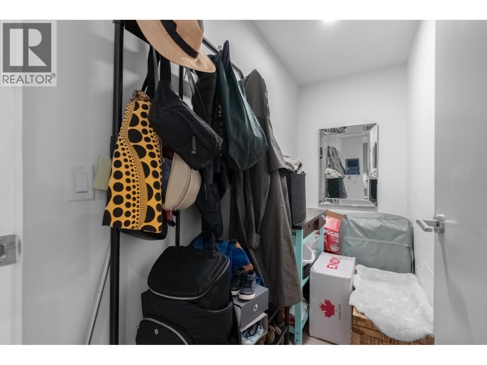 308 747 E 3rd Street, North Vancouver, British Columbia  V7L 1G8 - Photo 13 - R3163739