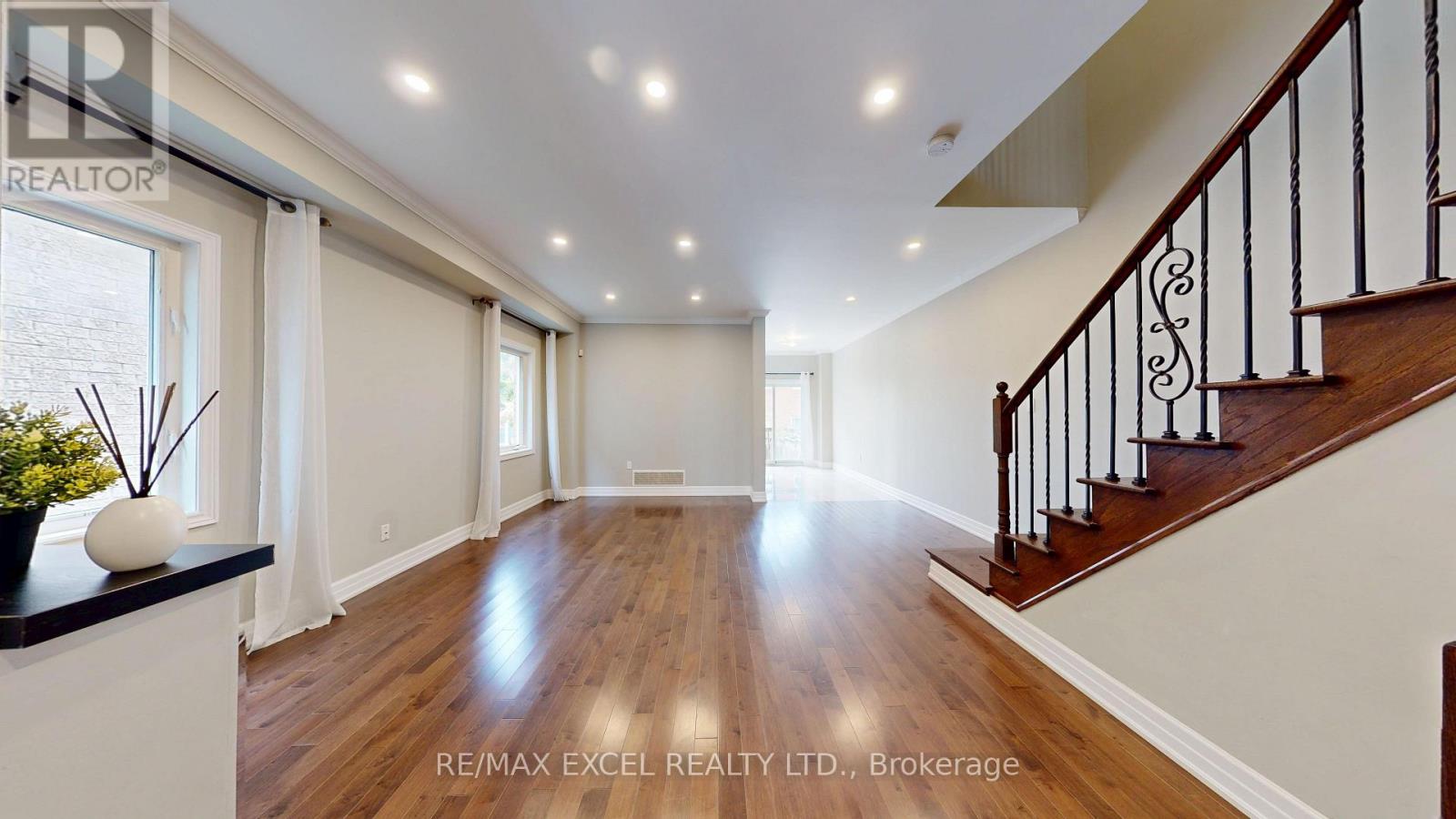 61 Landwood Avenue, Vaughan (Patterson), Ontario  L4J 0B9 - Photo 11 - N13766168