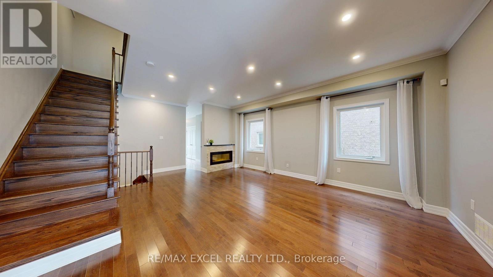 61 Landwood Avenue, Vaughan (Patterson), Ontario  L4J 0B9 - Photo 9 - N13766168