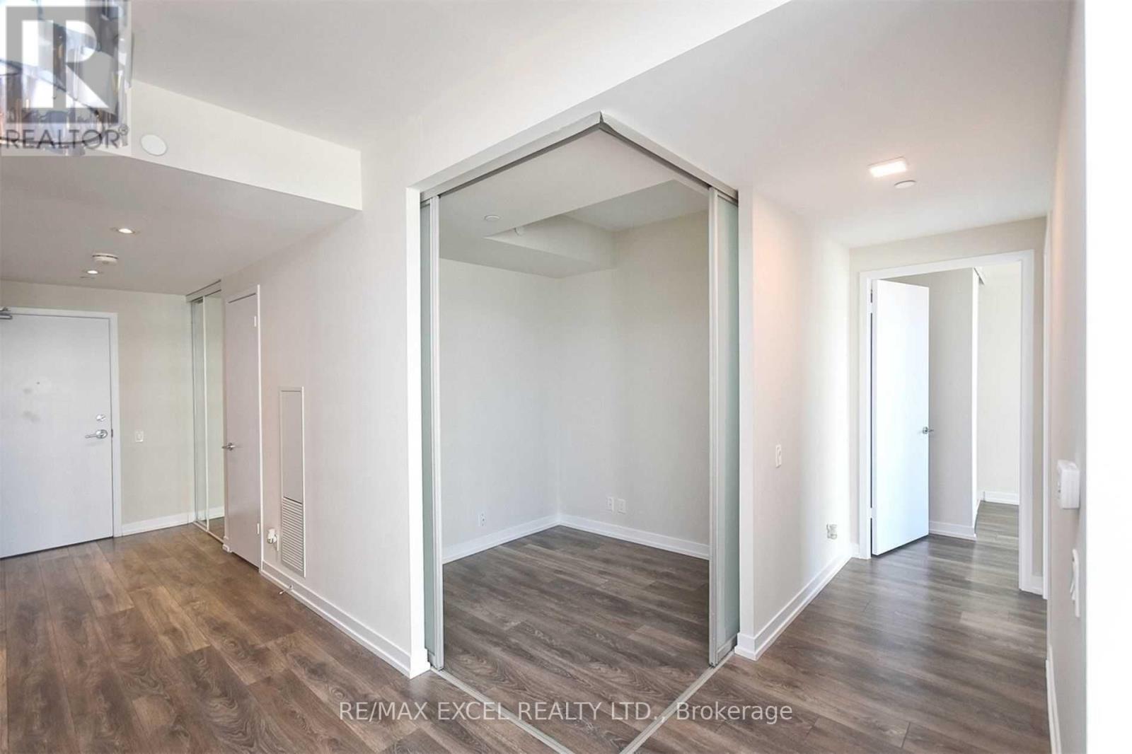 1701 - 5 Buttermill Avenue, Vaughan (Vaughan Corporate Centre), Ontario  L4K 0J5 - Photo 12 - N13766264