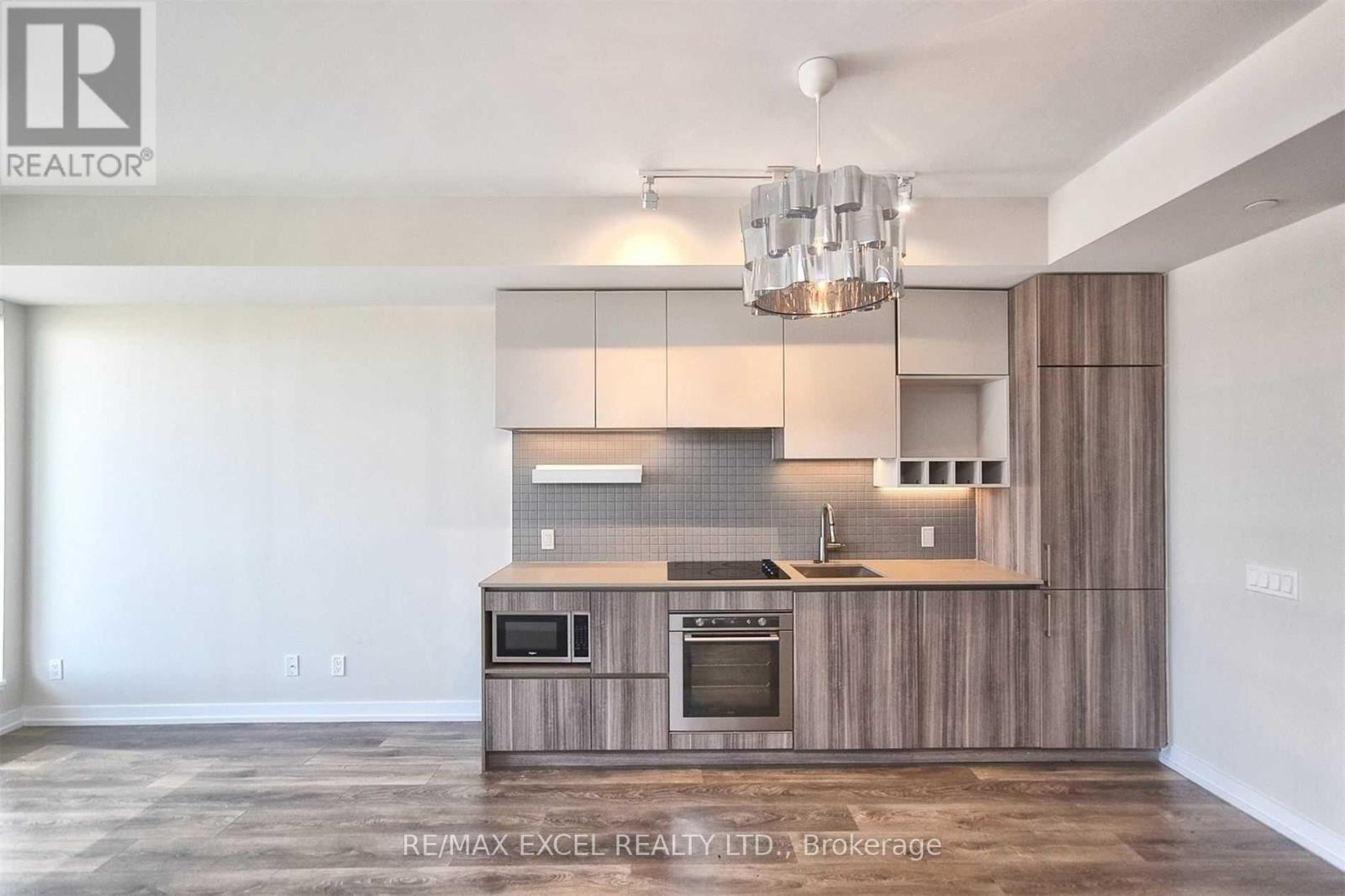 1701 - 5 Buttermill Avenue, Vaughan (Vaughan Corporate Centre), Ontario  L4K 0J5 - Photo 3 - N13766264