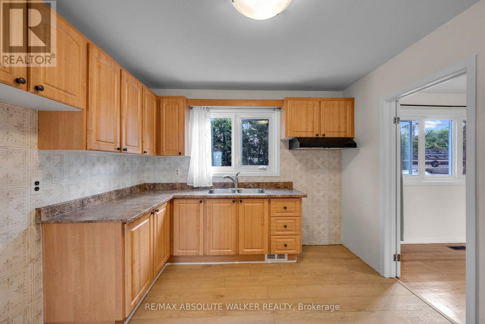 331 Britannia Road, Ottawa, Ontario  K2B 5X7 - Photo 12 - X13765568