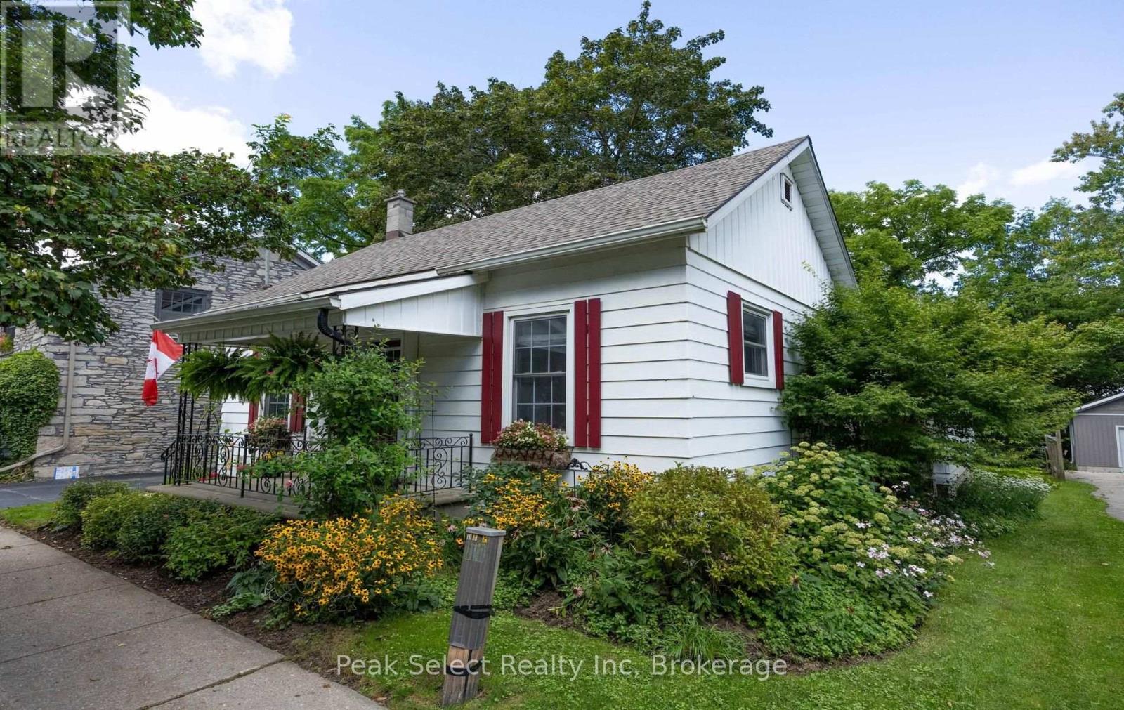353 Queen Street E, St. Marys, Ontario  N4X 1B8 - Photo 2 - X13766174