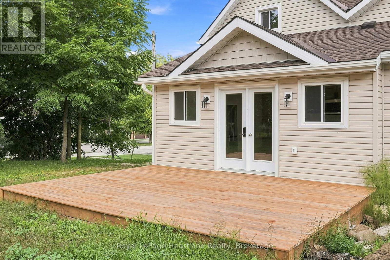 24 Queen Street E, West Grey, Ontario  N0G 1S0 - Photo 24 - X13766290