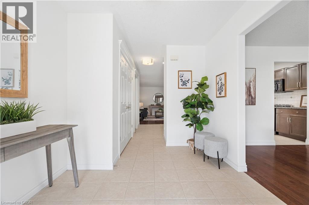 236 Ridge Top Crescent, Rockwood, Ontario  N0B 2K0 - Photo 6 - 40857247
