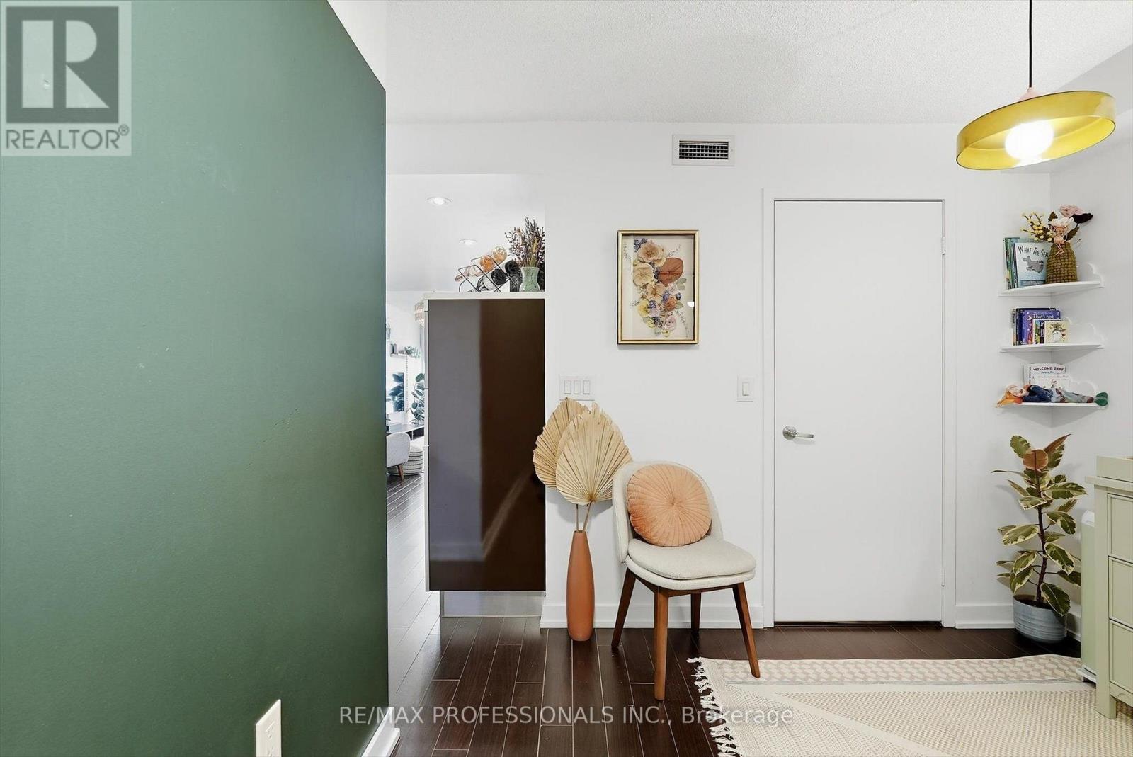 1605 - 38 Dan Leckie Way, Toronto, Ontario  M5V 2V6 - Photo 9 - C13764632