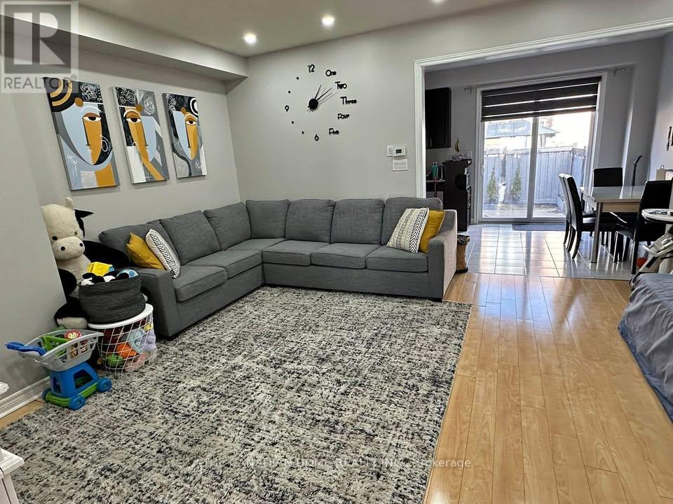 303 ROBERT PARKINSON DRIVE, Brampton, Ontario