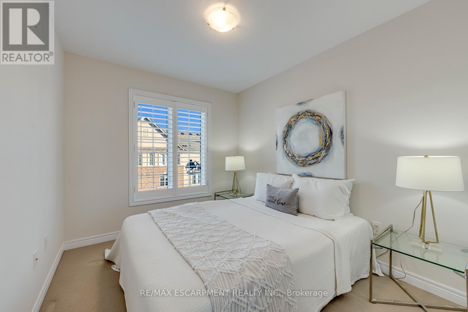 393 Grantham Common, Oakville, Ontario  L6H 7E3 - Photo 32 - W13766150