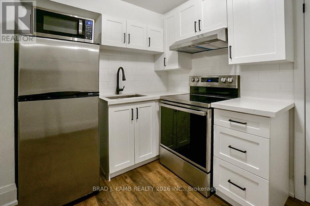 3 - 731 Indian Road, Toronto, Ontario  M6P 2C9 - Photo 6 - W13766152