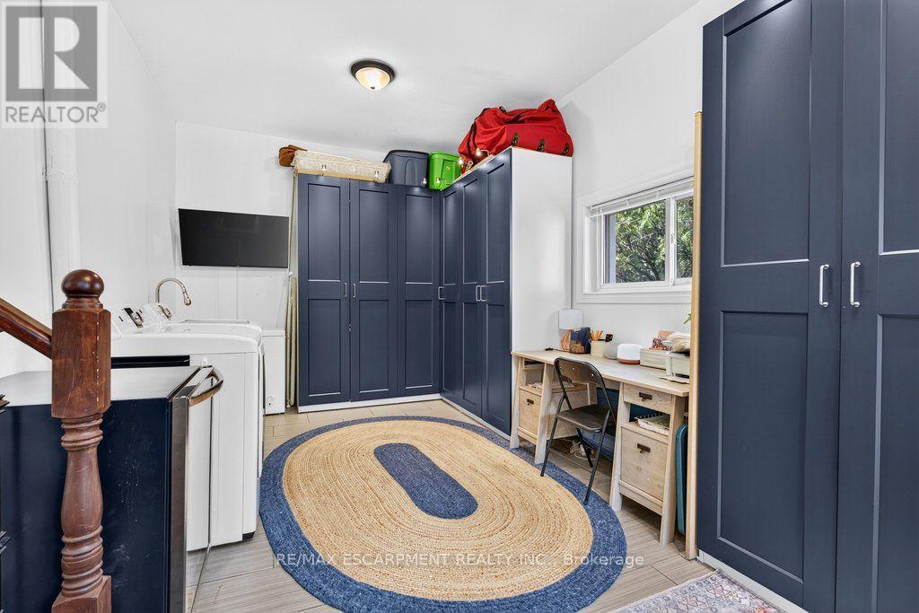 825 King Road, Burlington, Ontario  L7T 3K8 - Photo 17 - W13766278