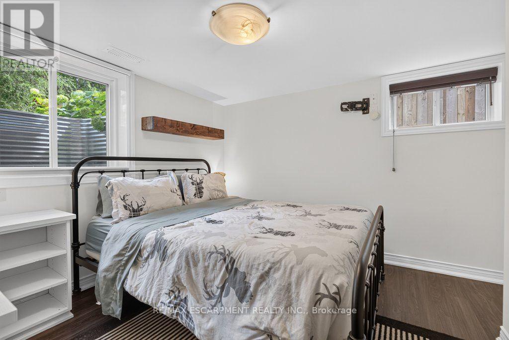 825 King Road, Burlington, Ontario  L7T 3K8 - Photo 37 - W13766278