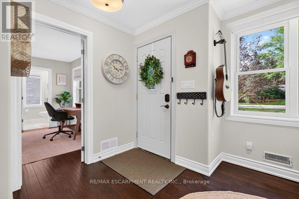 825 King Road, Burlington, Ontario  L7T 3K8 - Photo 5 - W13766278
