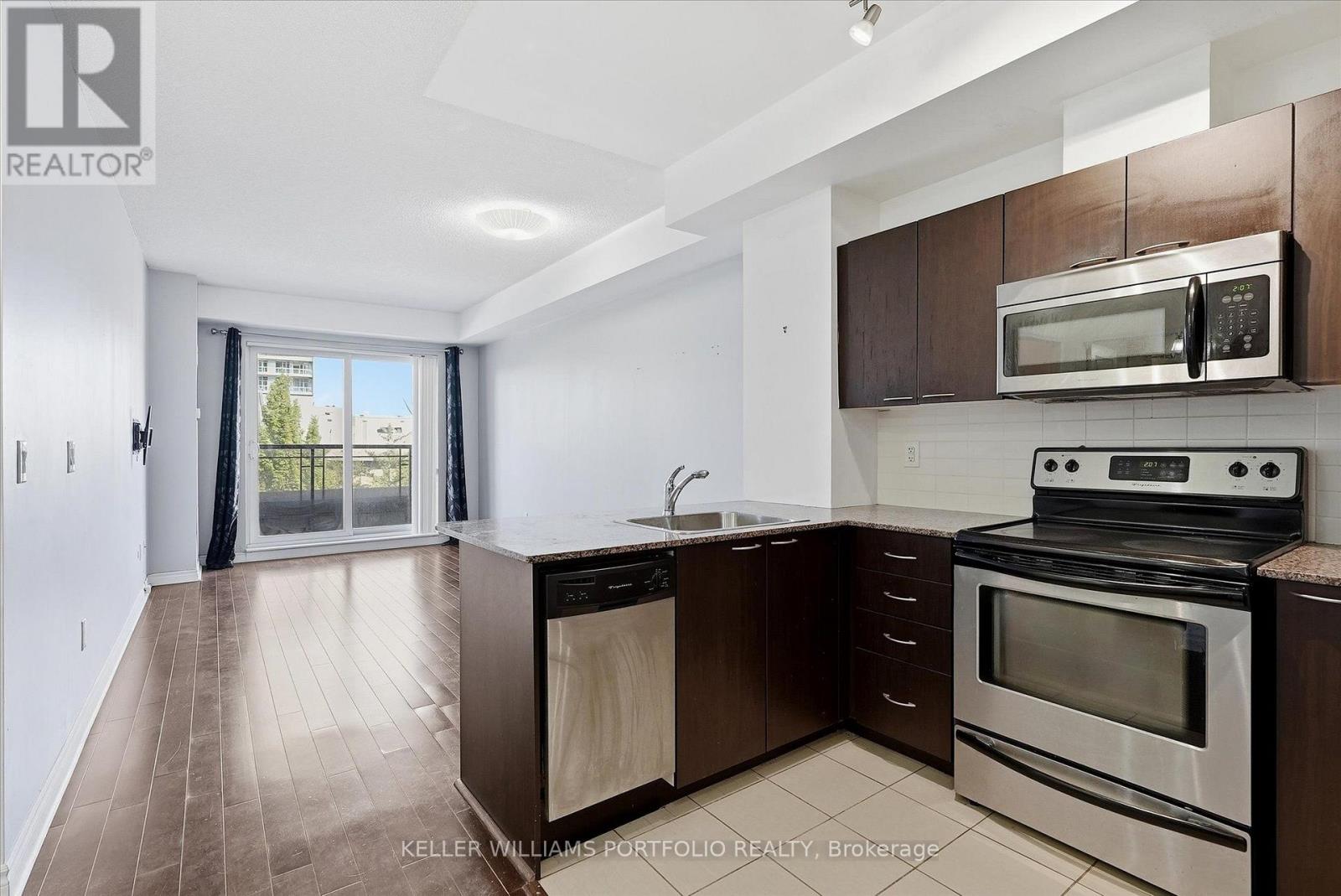 308 - 385 Prince Of Wales Drive, Mississauga, Ontario  L5B 0C6 - Photo 6 - W13766284