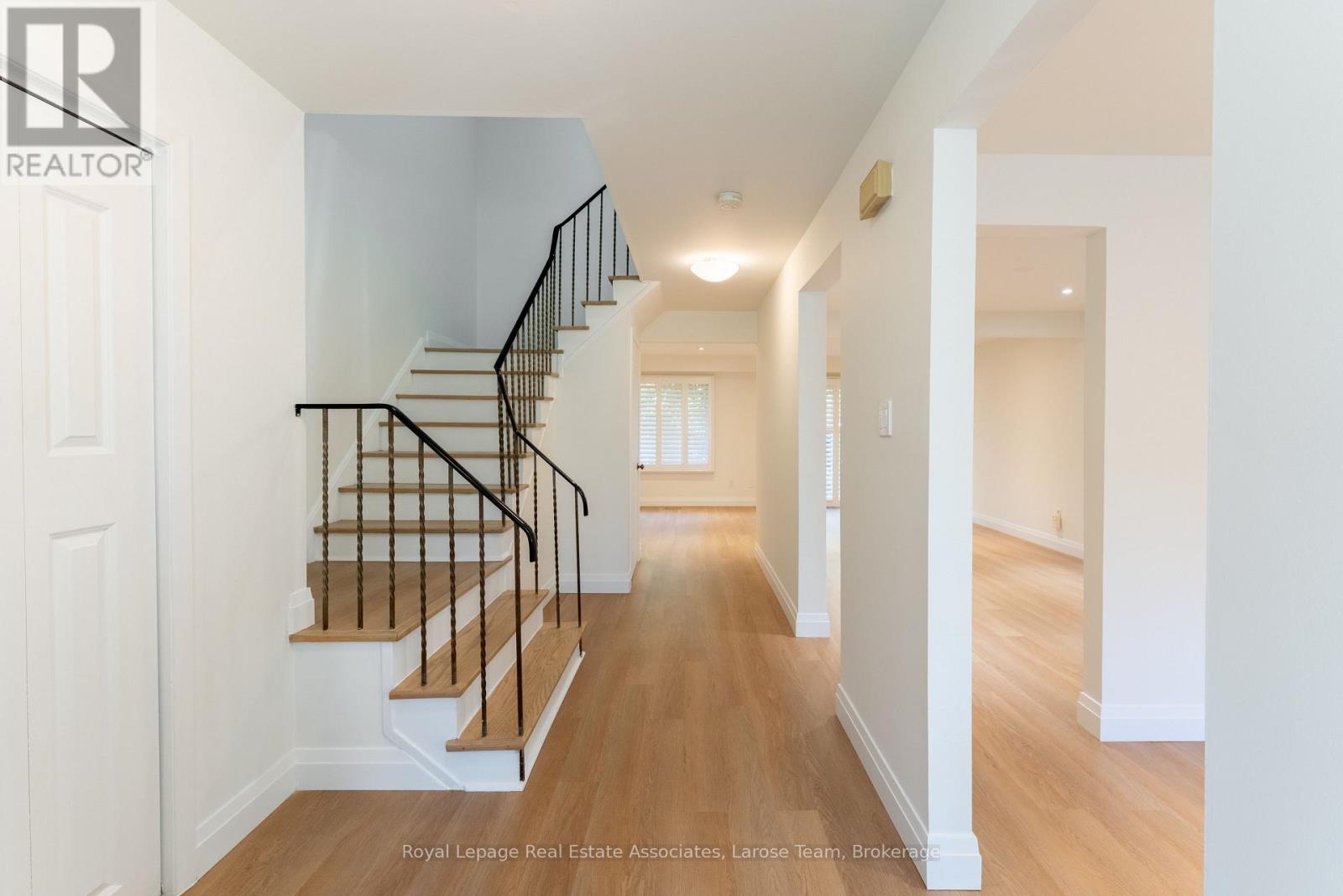 58 Silver Shadow Path, Toronto, Ontario M9C 4Y2 - Photo 2 - W13766306