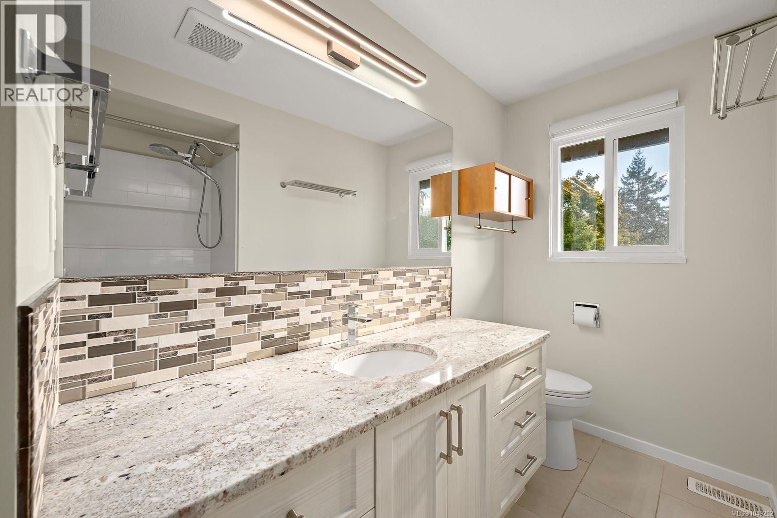 180 Beach Dr, Comox, British Columbia  V9M 1T6 - Photo 37 - 1049202
