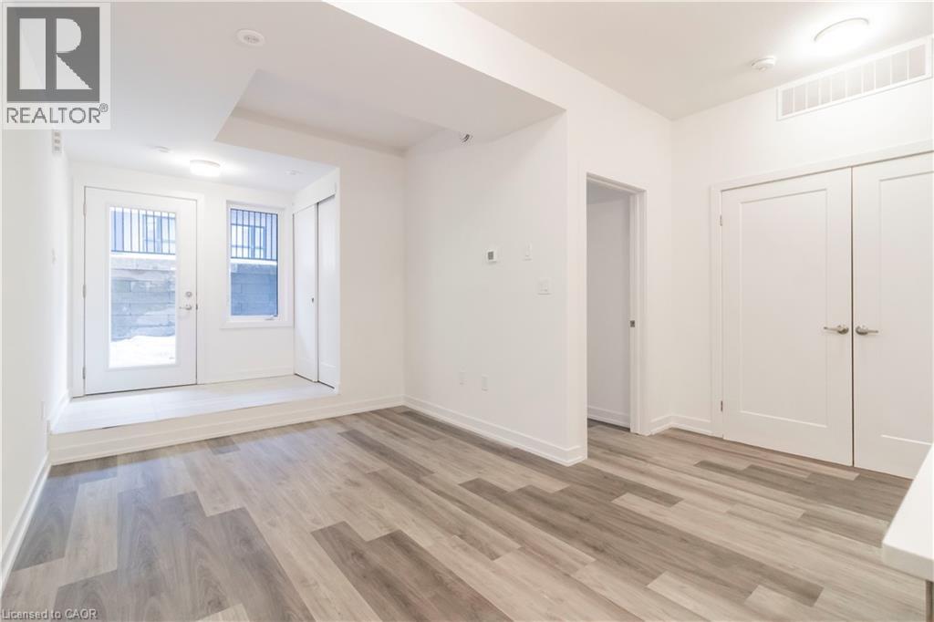 40 Palace Street Unit# M10, Kitchener, Ontario  N2E 0L2 - Photo 6 - 40859124