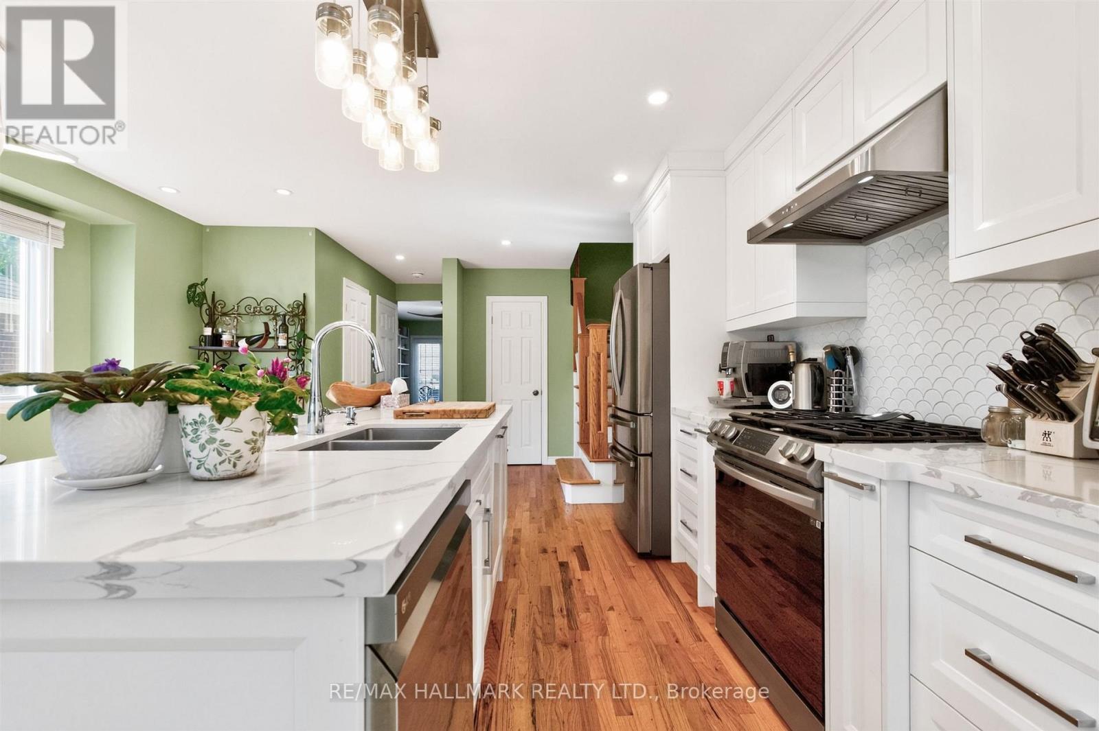 110 Harding Boulevard, Toronto, Ontario  M1N 3E2 - Photo 5 - E13754042
