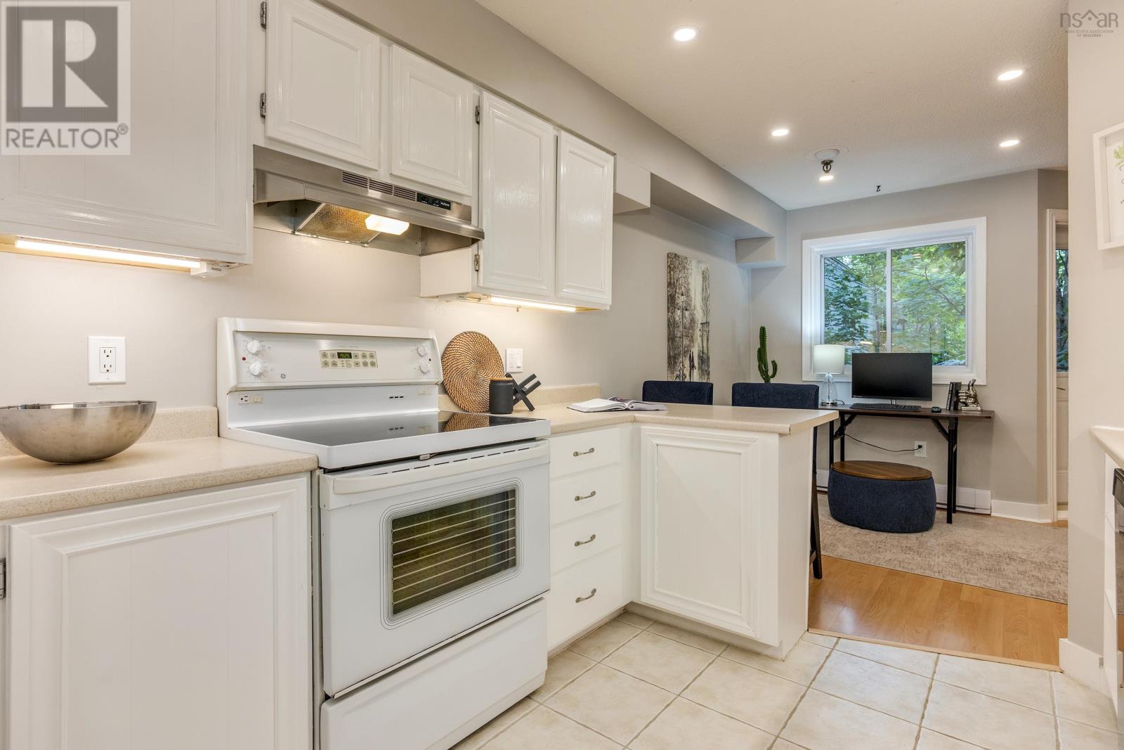 204 2080 Quingate Place, Halifax, Nova Scotia  B3L 4R9 - Photo 9 - 202622892