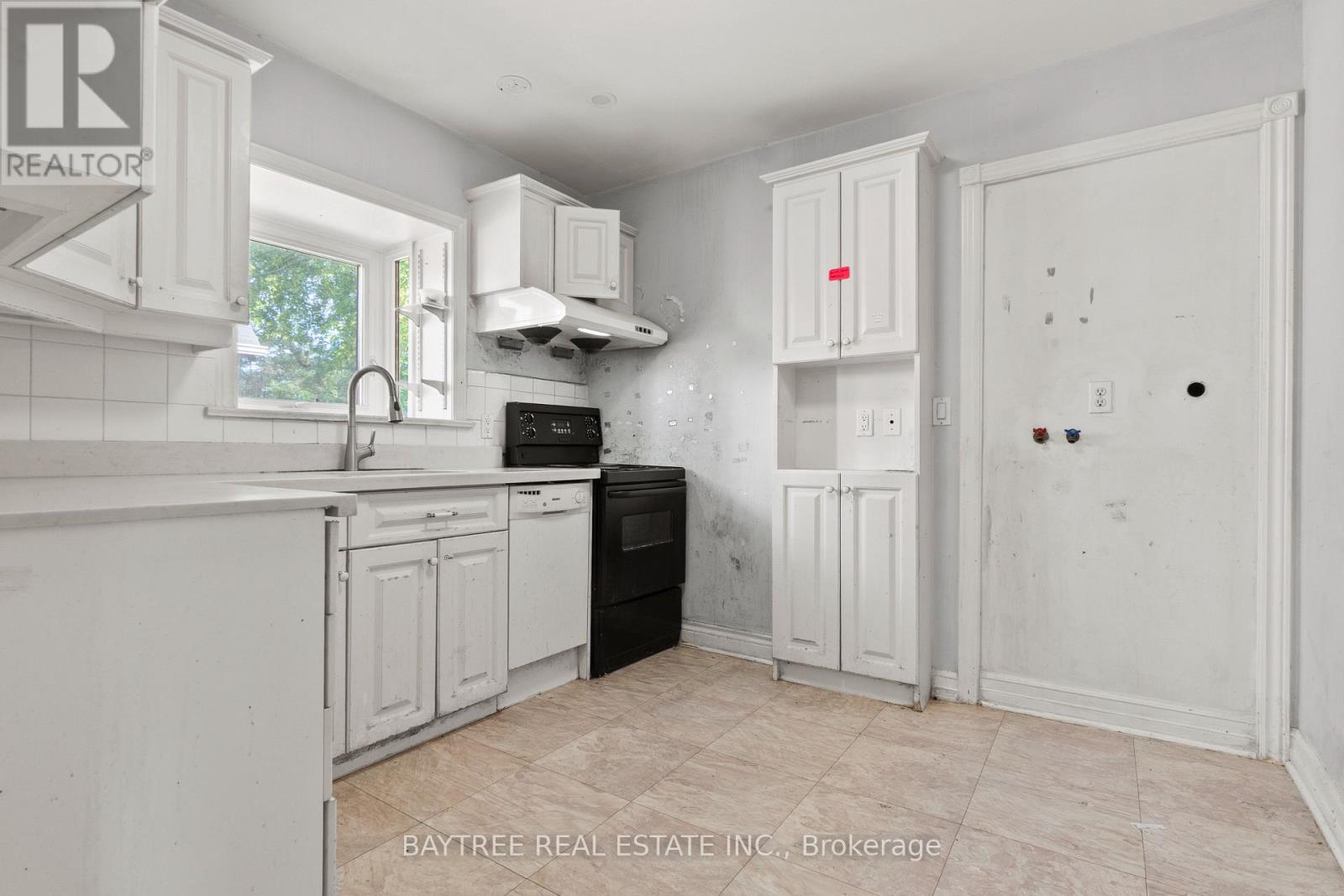 72 Exford Drive, Toronto, Ontario  M1P 1M3 - Photo 8 - E13691772
