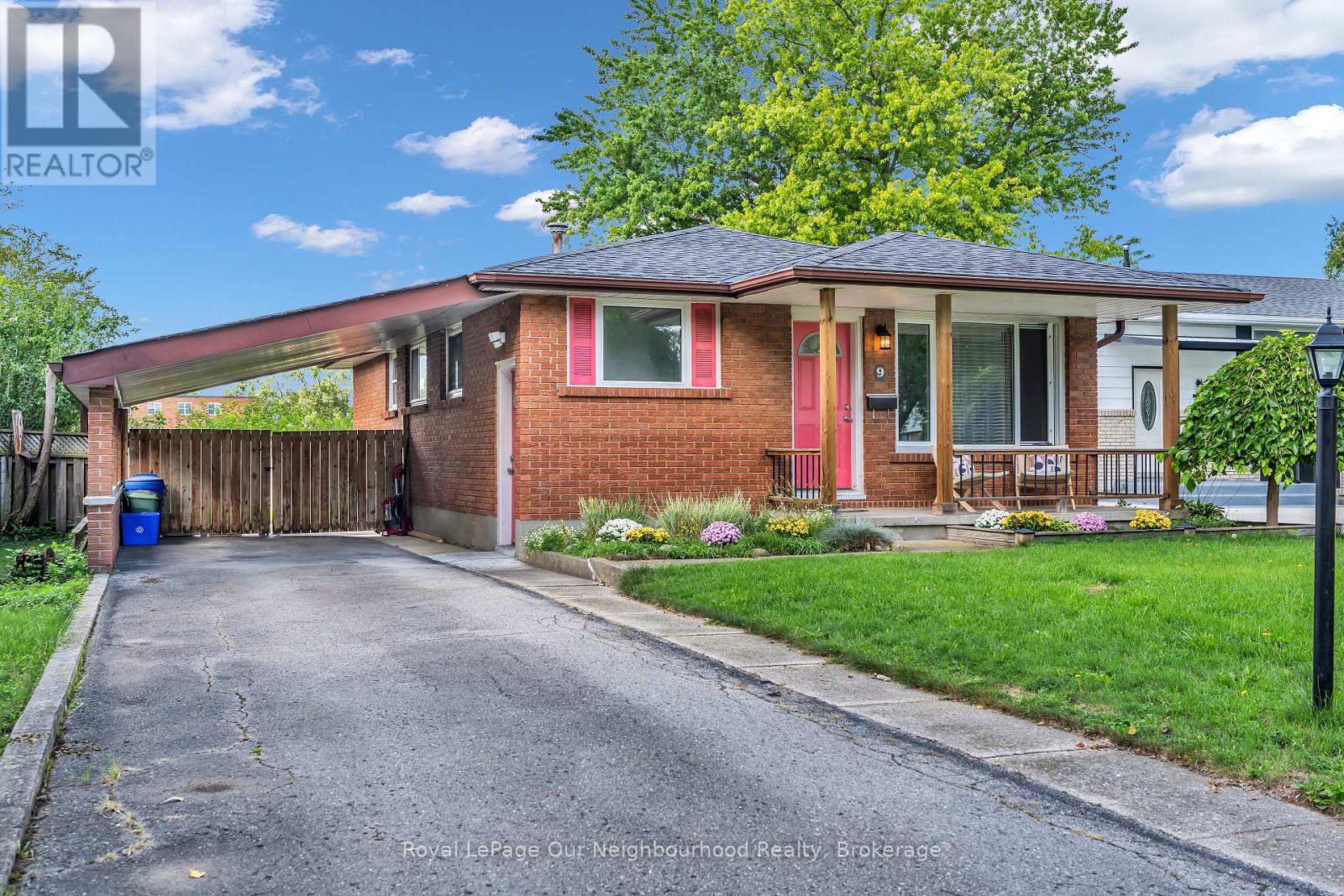 9 KENWOOD CRESCENT, London East, Ontario