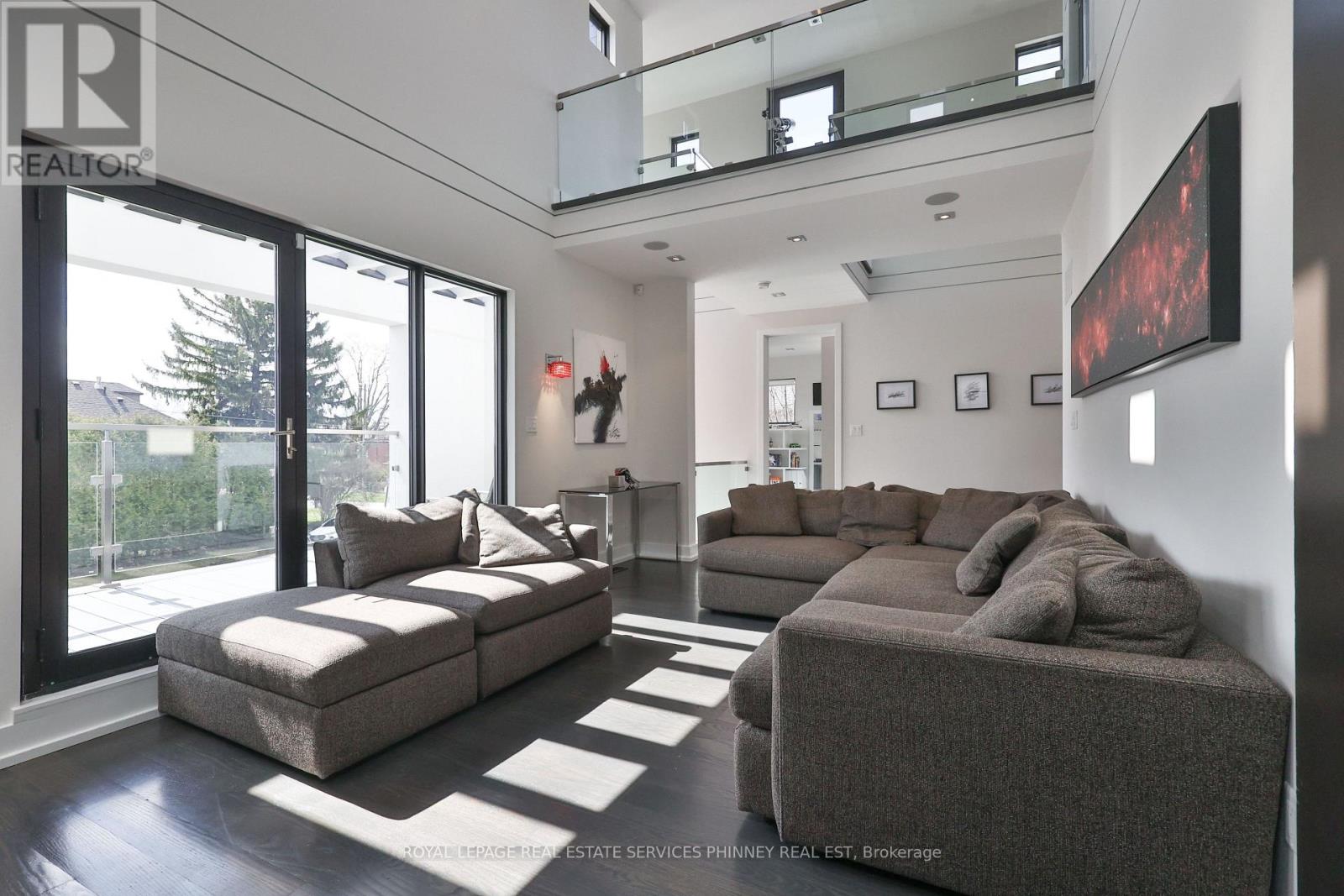 647 Montbeck Crescent, Mississauga, Ontario  L5G 1P1 - Photo 17 - W13549946