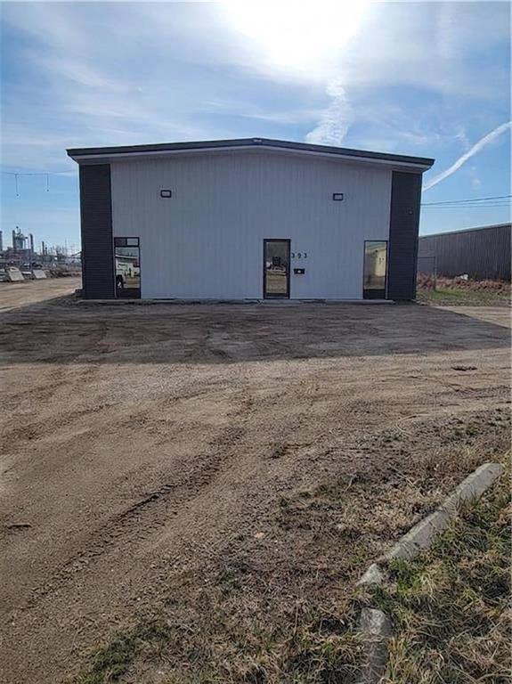 393 Park Avenue E, Brandon, Manitoba  R7A 7A5 - Photo 0 - 202622702