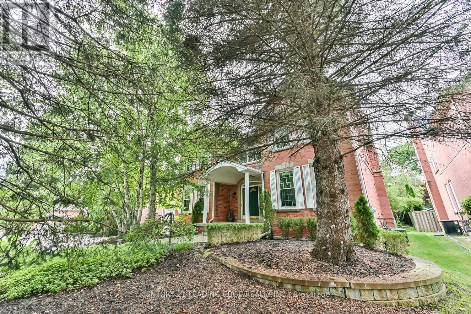 78 Wrenwood Court, Markham, Ontario  L3R 6H5 - Photo 2 - N13766114