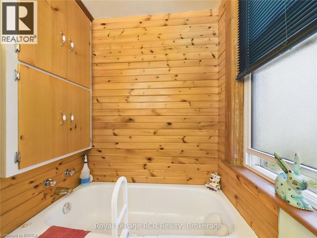 565 Havelock Street, Lucknow, Ontario  N0G 2H0 - Photo 9 - 40860853