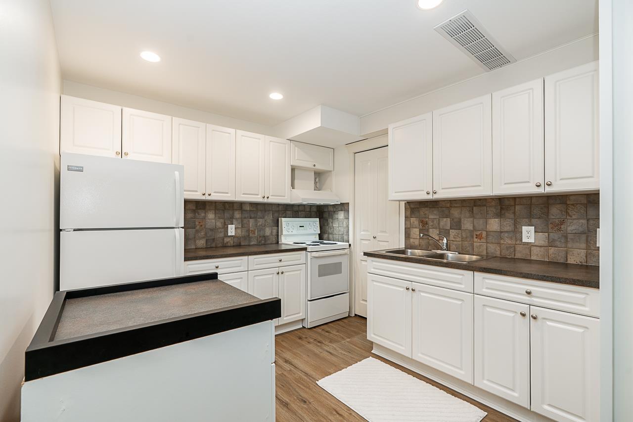 19029 68b Avenue, Surrey, British Columbia  V4N 5P5 - Photo 27 - R3163734