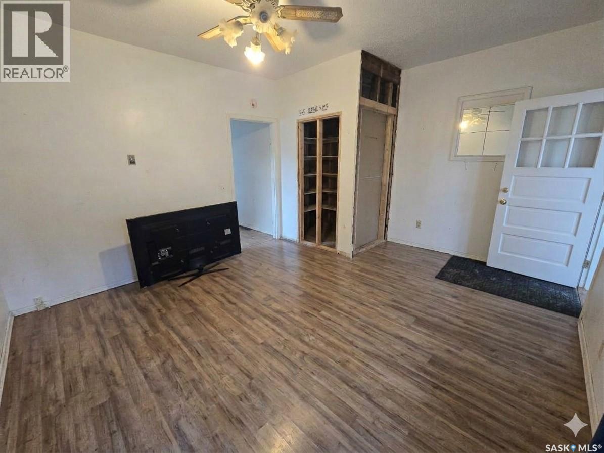 115 1st Street E, Glenavon, Saskatchewan  S0G 1Y0 - Photo 14 - SK048034