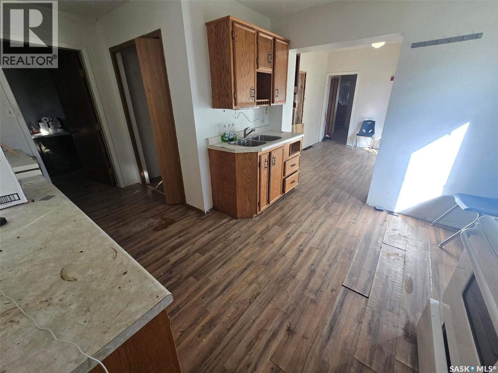115 1st Street E, Glenavon, Saskatchewan  S0G 1Y0 - Photo 18 - SK048034