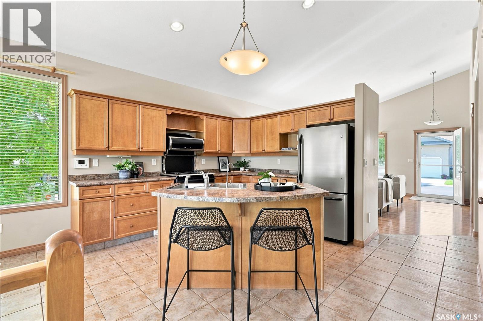201 802 Heritage Crescent, Saskatoon, Saskatchewan  S7H 5T3 - Photo 10 - SK047209