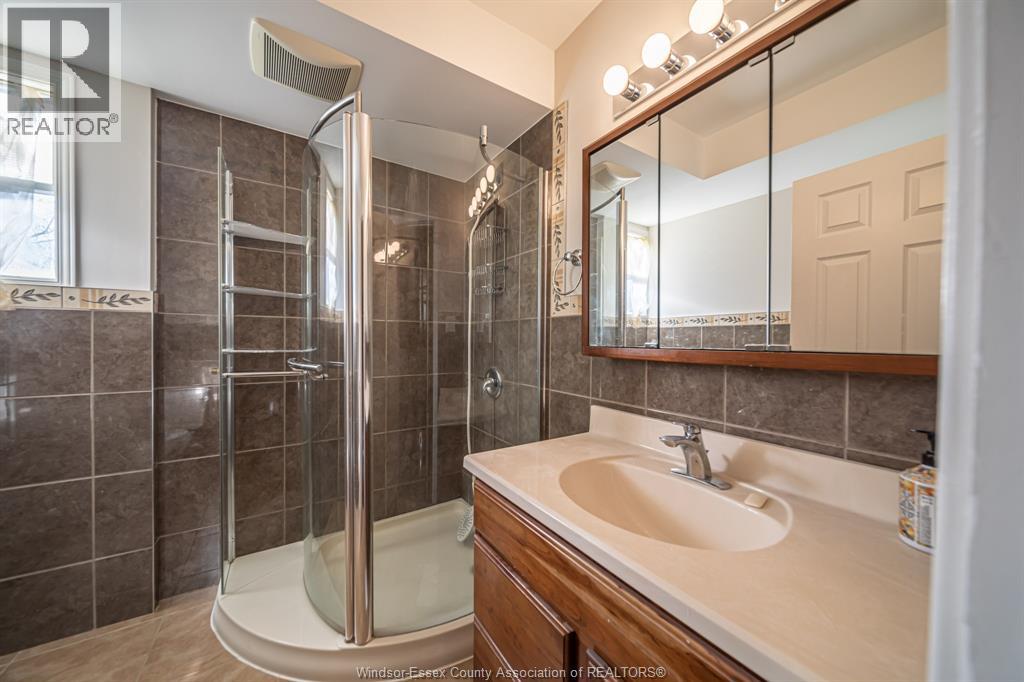 1748 Kildare Road Unit# Back, Windsor, Ontario  N8W 2W6 - Photo 11 - 26022121