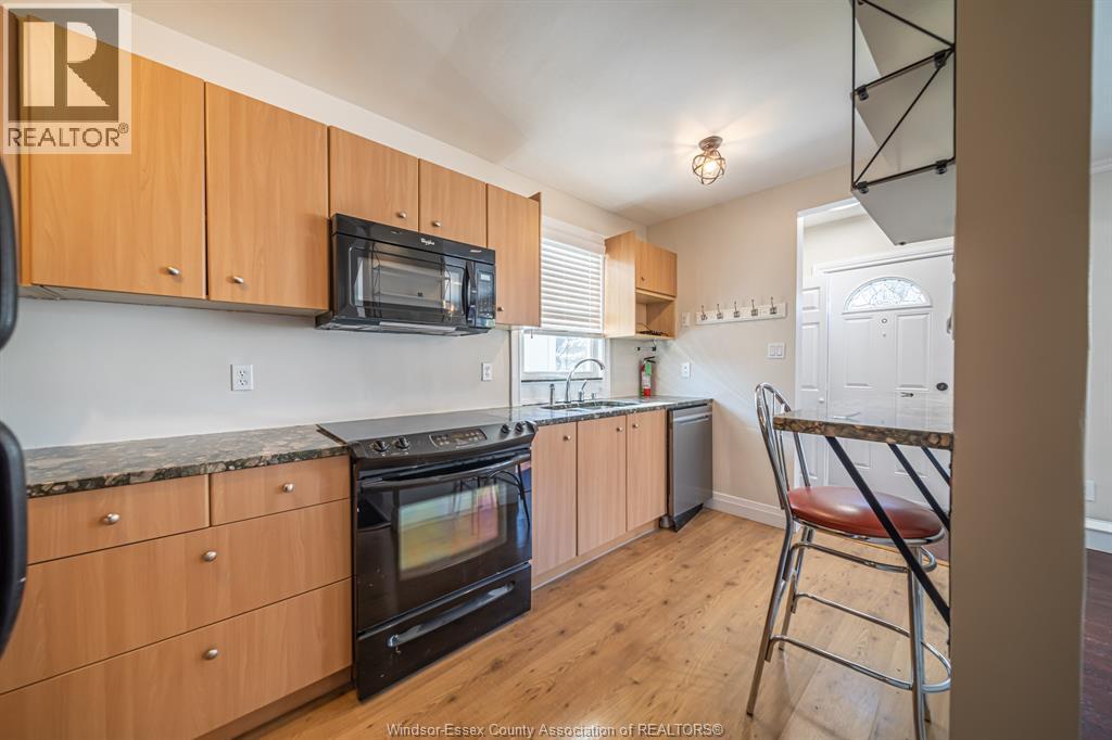 1748 Kildare Road Unit# Back, Windsor, Ontario  N8W 2W6 - Photo 9 - 26022121
