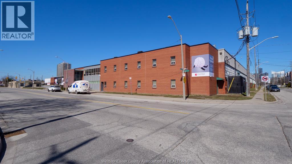 MLS# 26021986: 370 ERIE STREET East Unit# 2B, Windsor, Canada