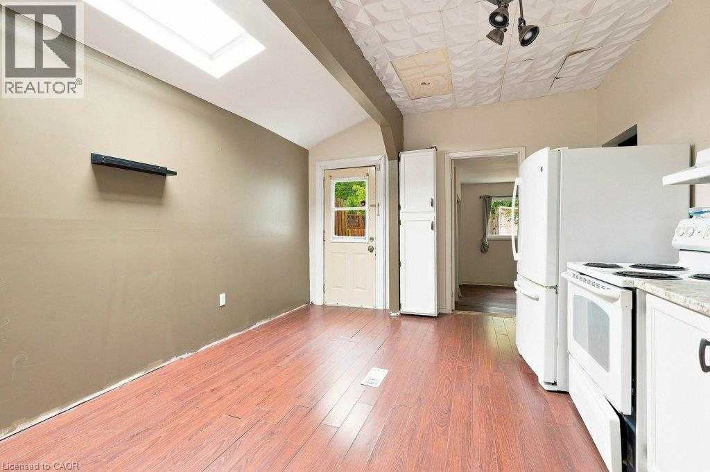 69 Stanley Street, Brantford, Ontario N3S 6M4 - Photo 19 - 40861675