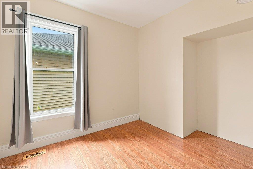69 Stanley Street, Brantford, Ontario N3S 6M4 - Photo 12 - 40861675