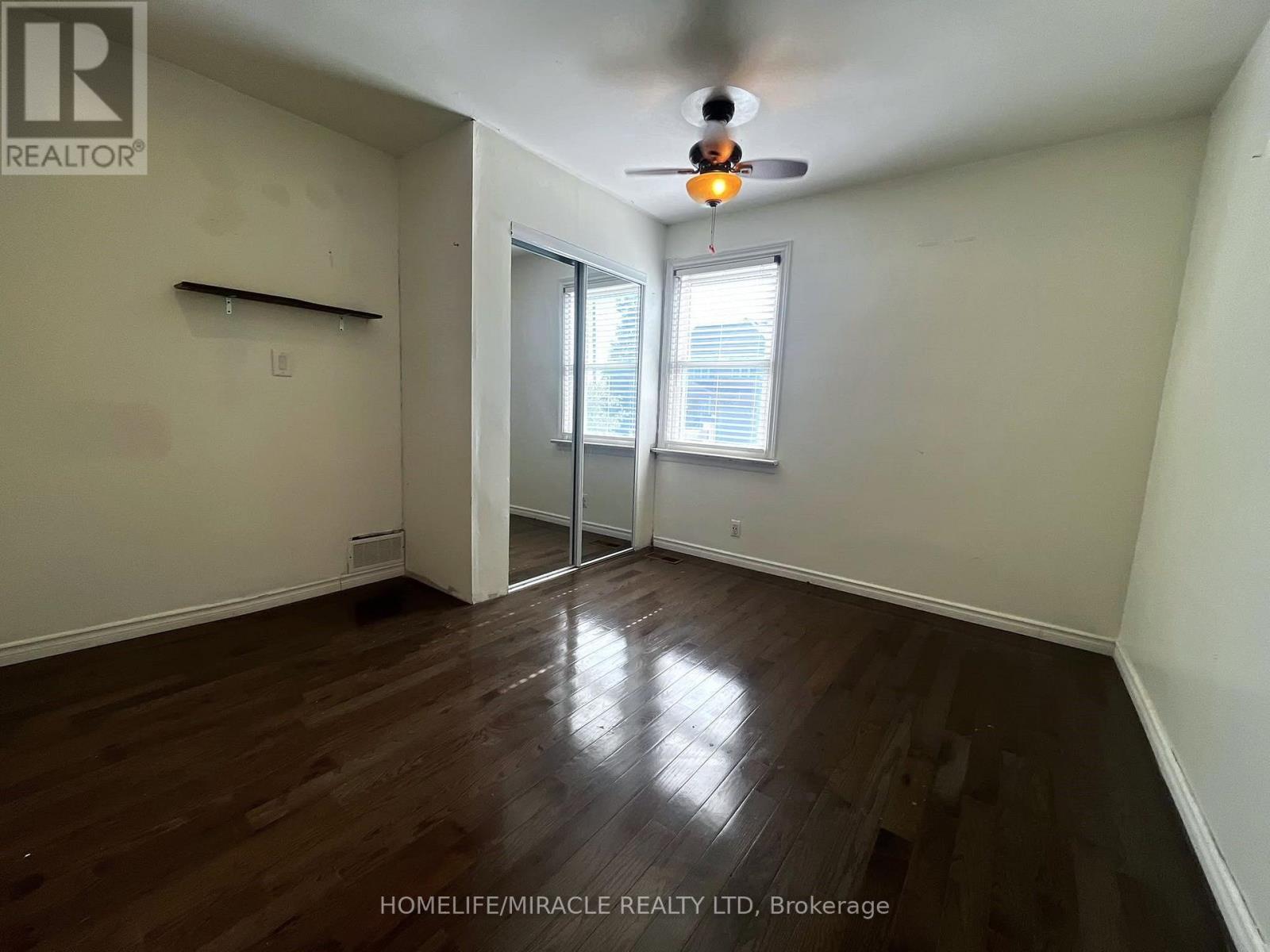 373 Drew Street E, Oshawa, Ontario  L1H 5B4 - Photo 2 - E13626076
