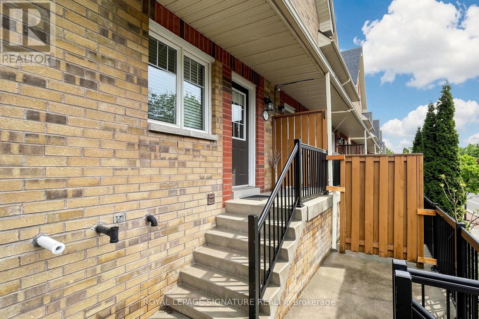 3 - 1775 Valley Farm Road, Pickering, Ontario  L1V 7J9 - Photo 2 - E13765870