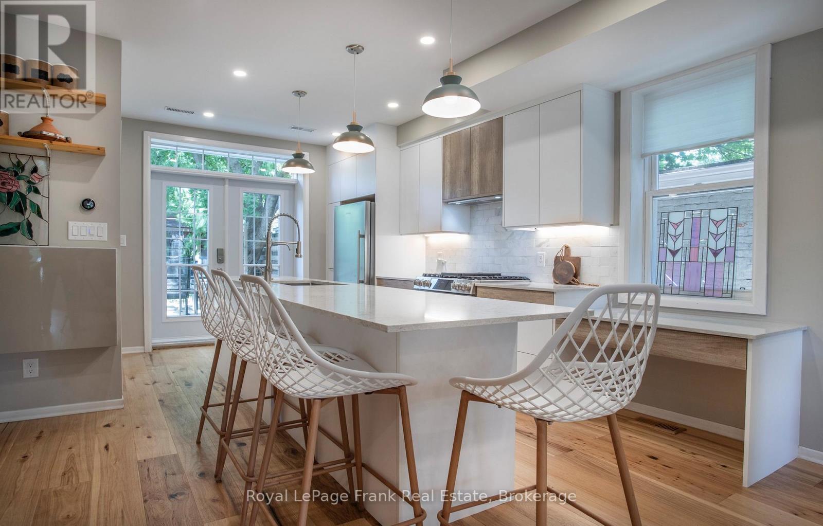 248 Benson Avenue, Toronto (Wychwood), Ontario  M6G 2J6 - Photo 6 - C13766440