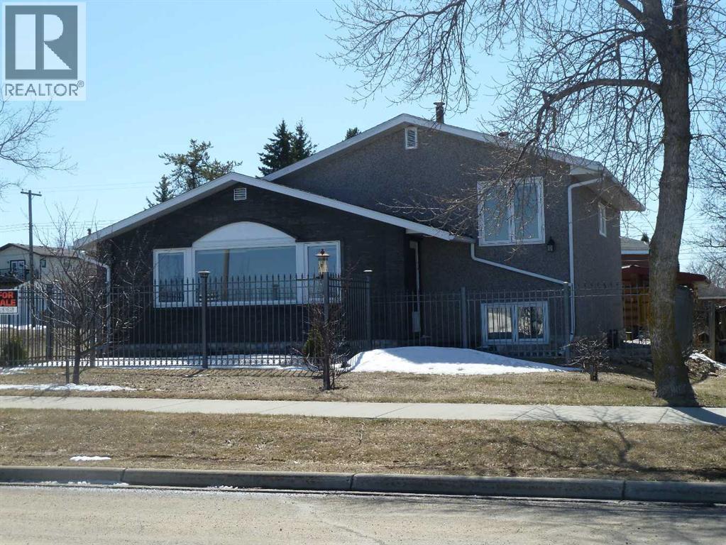 10417 Churchill Drive, Lac La Biche, Alberta  T0A 2C0 - Photo 2 - A2307802