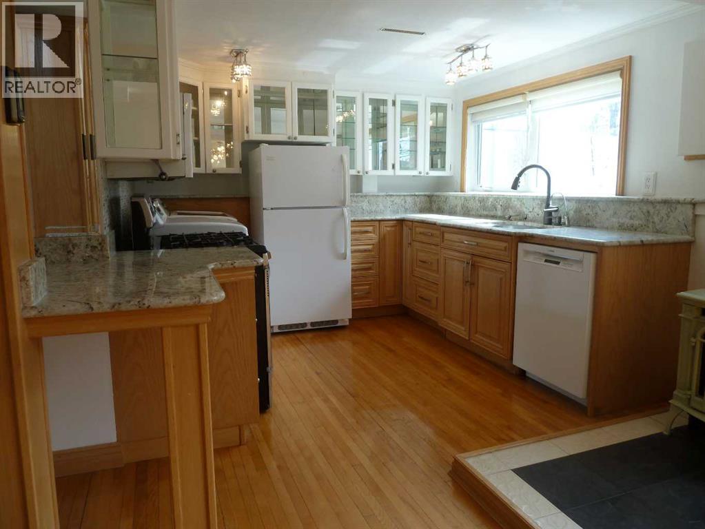 10417 Churchill Drive, Lac La Biche, Alberta  T0A 2C0 - Photo 13 - A2307802