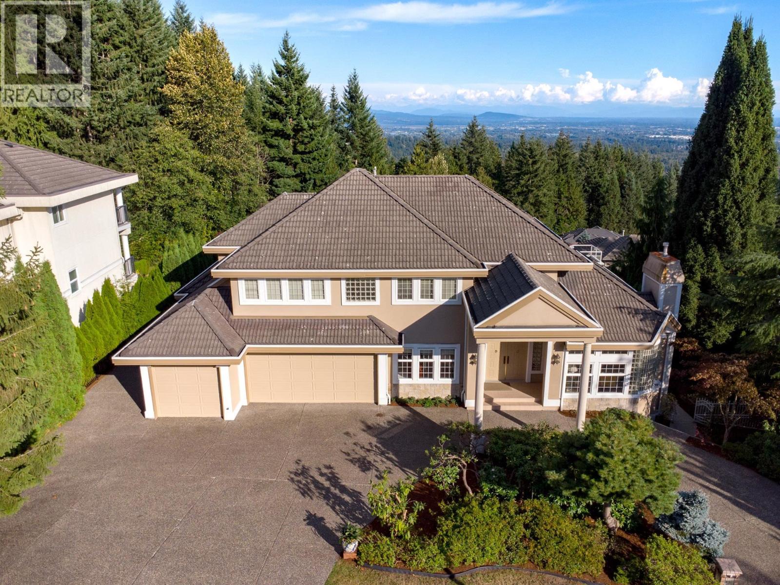 1535 PARKWAY BOULEVARD, coquitlam, British Columbia