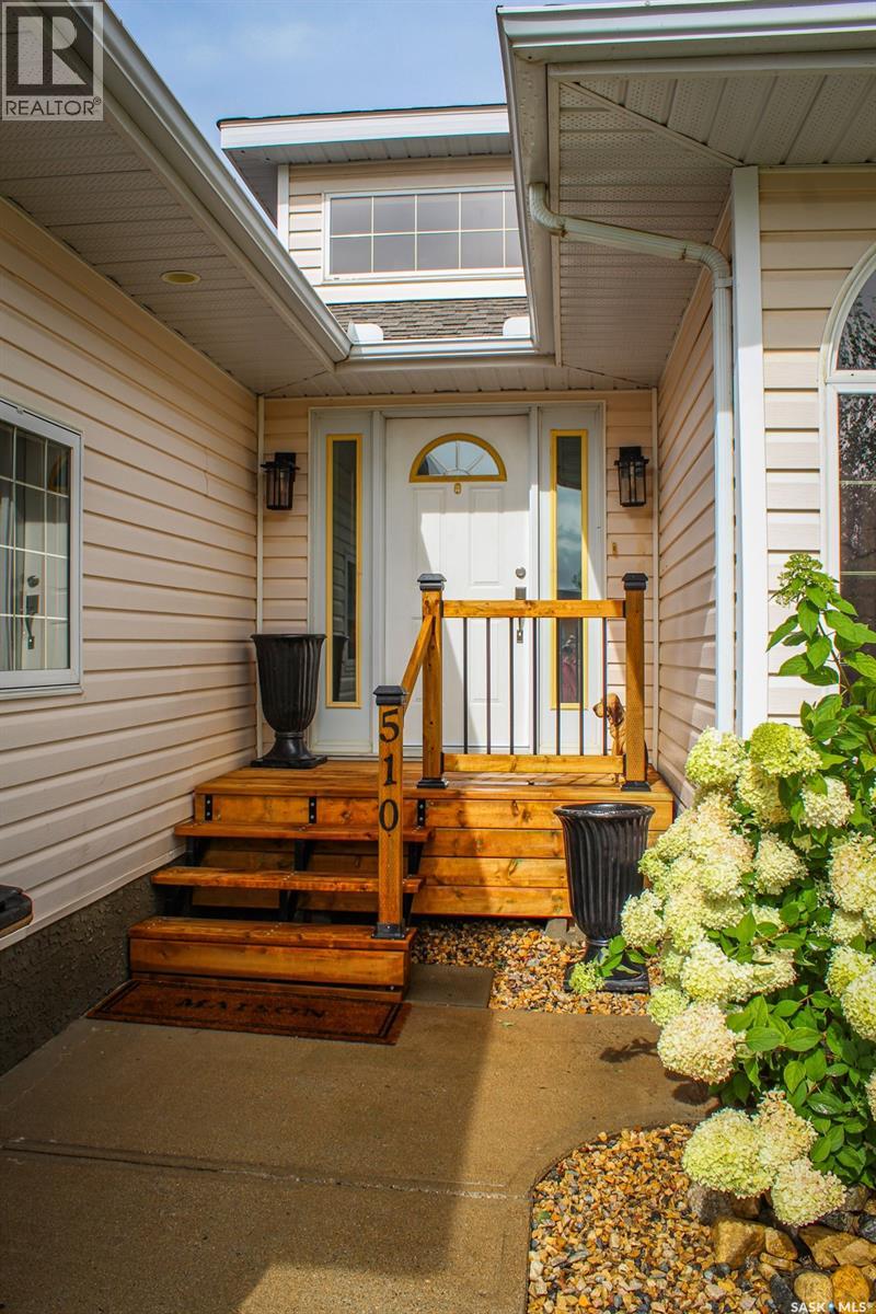 510 Park Avenue E, Melfort, Saskatchewan  S0E 1A0 - Photo 3 - SK047808